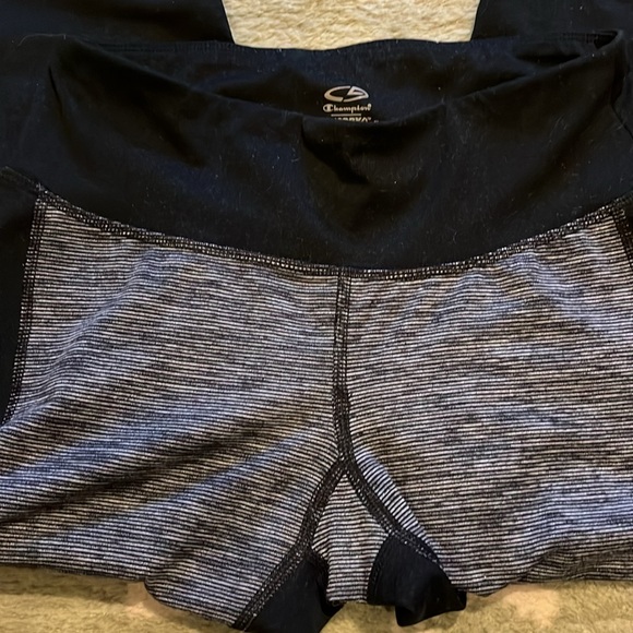 Champion Workout Outfit - Picture 2 of 8